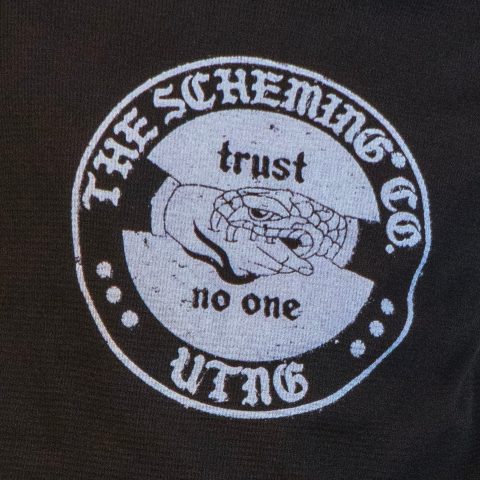 Trust no one Thermal Longsleeve Tee